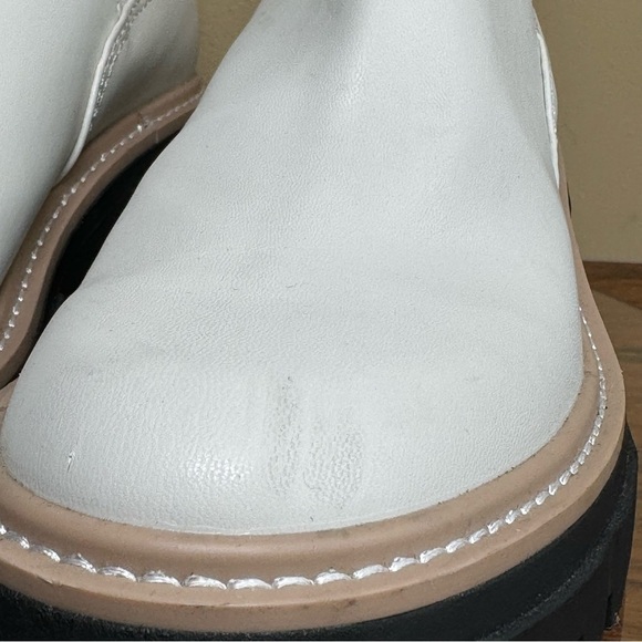 Open Edit Mya Lug Sole Chelsea Boot in white - Picture 7 of 15